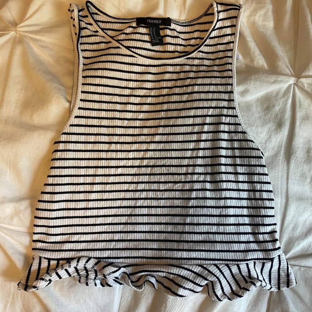 Stripped Cropped Flowy Top